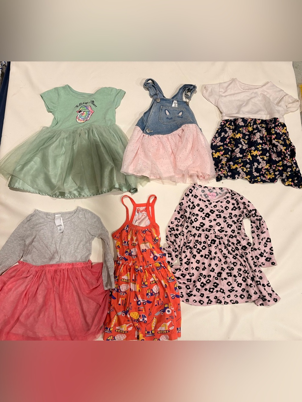 Girls 2T assorted dresses